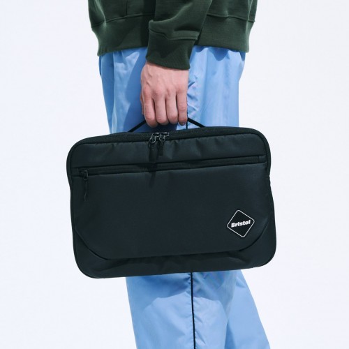 F.C.Real Bristol 25A/W ESSEHTIAL LAPTOP CASE [ FCRB-252137 ] Black - One size